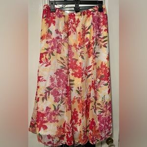 Floral print skirt